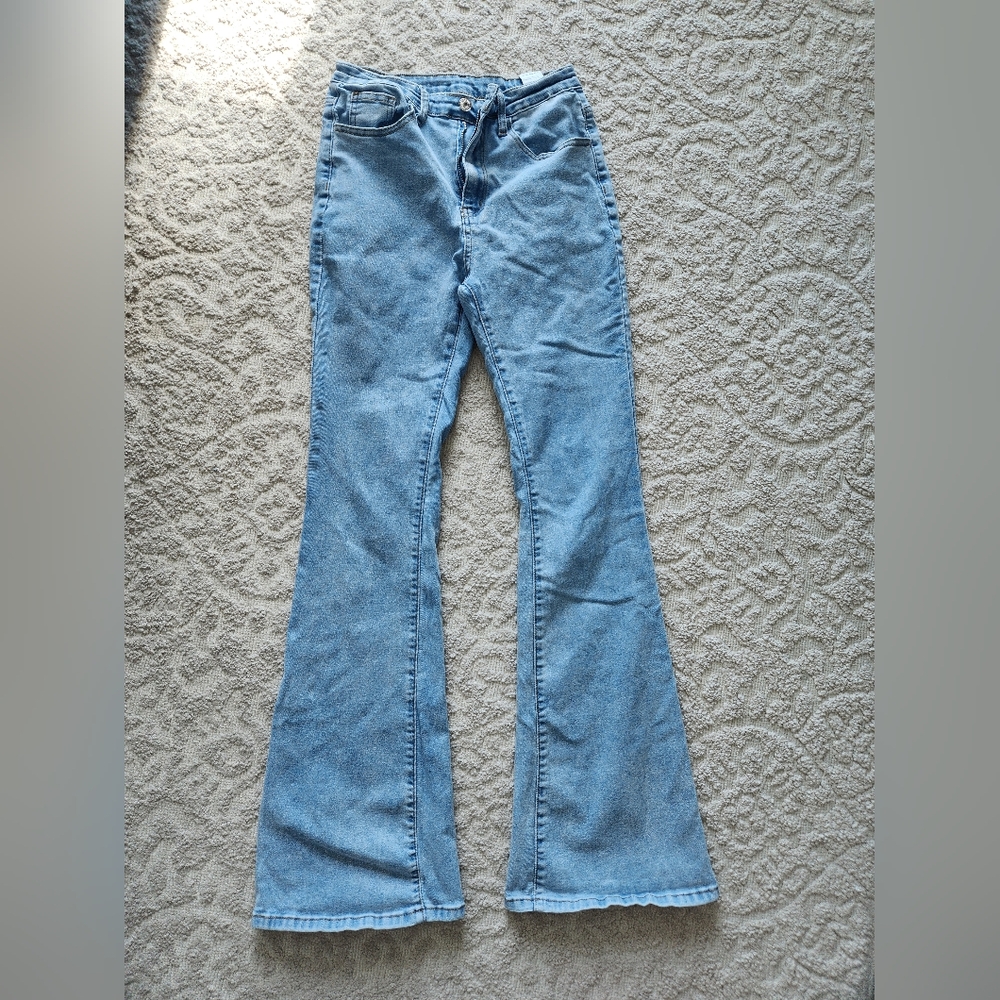 SHEIN Light Blue Flare Jeans